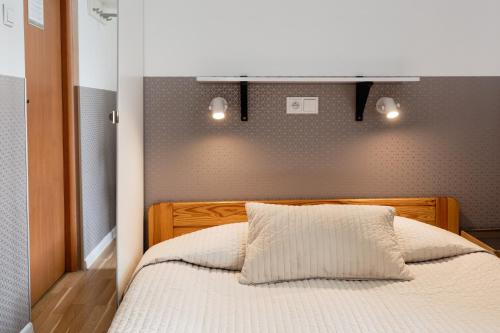 Dizzy Daisy Hostel - image 8