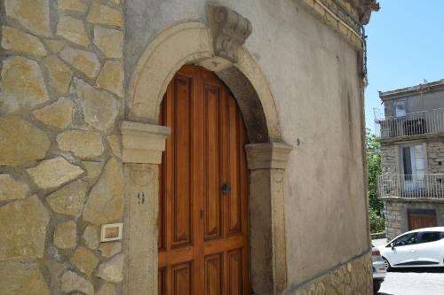 外部景觀, B&B La terrazza in 蒙塔爾巴諾埃利科納