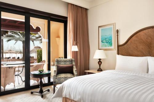 Shangri-La Hotel Qaryat Al Beri - image 11