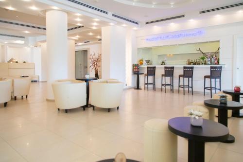 AHR Baja Hotel & Spa Cannigione – Cannigione, NJ