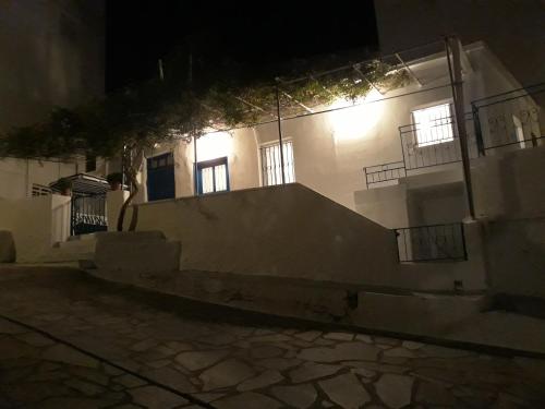  Σπίτι στο χωριό in Galíni