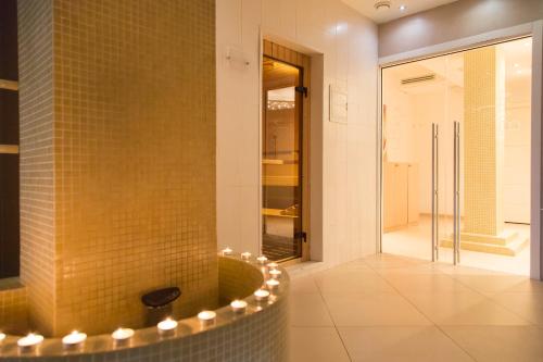 AHR Baja Hotel & Spa Cannigione – Cannigione, NJ