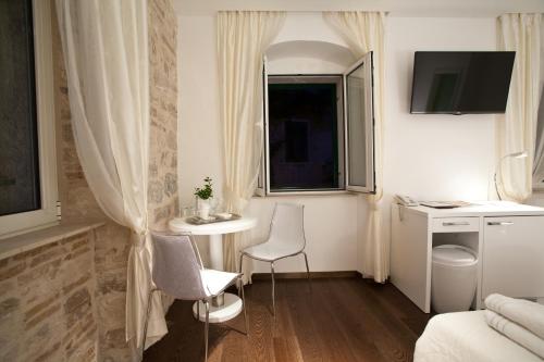 Speruna Luxury Inn - image 12