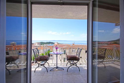 Makarska sea view rooms 1