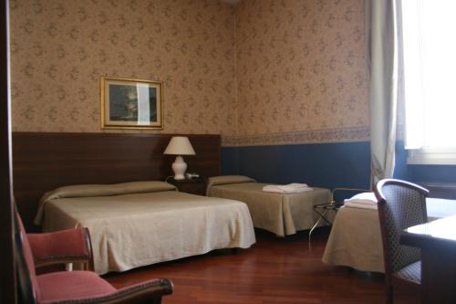 Hotel St. Moritz, Řím (fotografie 4)