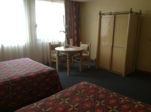 room detail thumbnail 0