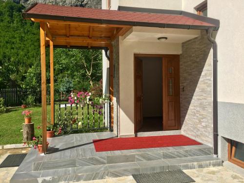 Vila Alexander B&B - image 13