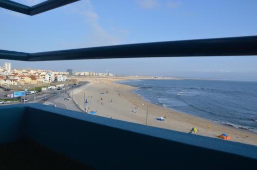 THE FOZ Beach Hotel - image 9