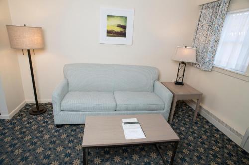 2 double beds, 1 sofa bed