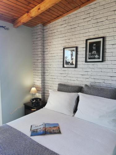  Stefanos House in Tavronítis