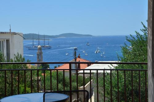  Apartments Ivusic in Hvar