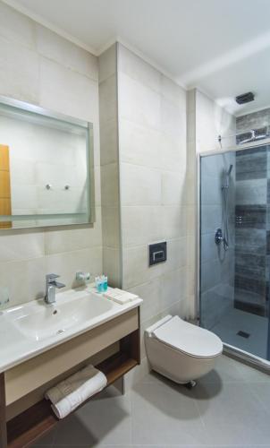 Hotel London Room Type - Superior Double Room Hotel London Room Type - Superior Double Room