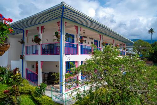 花园, Hotel El Jardin in 萨兰托