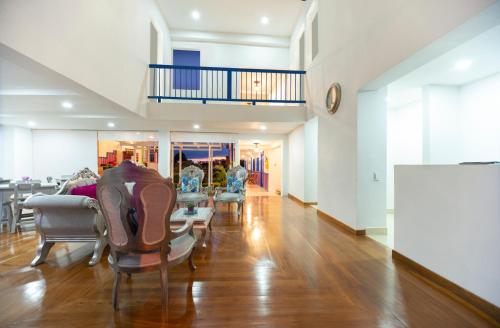 入口, Hotel El Jardin in 萨兰托
