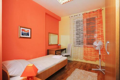 Apartments with WiFi Split - 17386 - image 13
