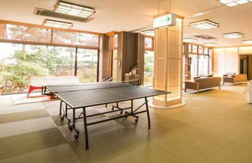 Yuzennoyado Toukai Yuzennoyado Toukai is a popular choice amongst travelers in Ureshino, whether exploring or just passing through. Both business travelers and tourists can enjoy the propertys facilities and services. 