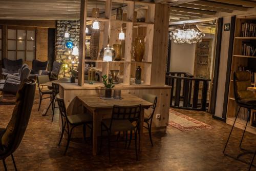 207505857 Hotel Ciasa Salares
