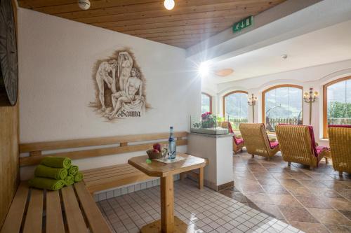Hotel Pension*** Wiesenhof – Kaltenbach, IL