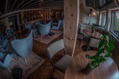 207506619 Hotel Ciasa Salares
