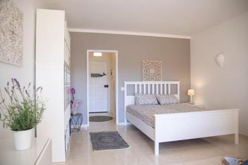  Luisa´s Beach Home by Real Life Concierge in Alvor