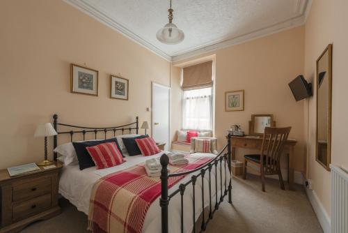 1 double bed