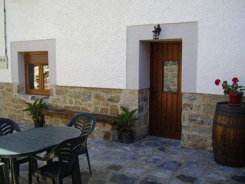 ทางเข้า, Casa Jauregui in ปีริเนโอ เด นาบาร์รา