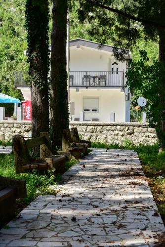 Apartments Nino Skadar lake in Virpazar