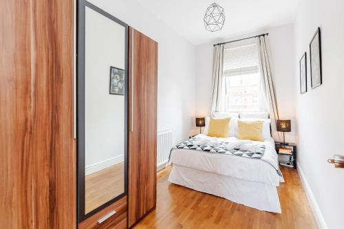 WelcomeStay Clapham Junction 2 Bedroom Apartment - image 14