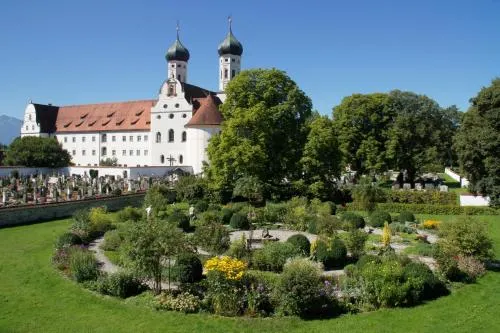 Gäste- und Tagungszentrum im Don Bosco Kloster Benediktbeuern in Benediktbeuern, Deutschland
