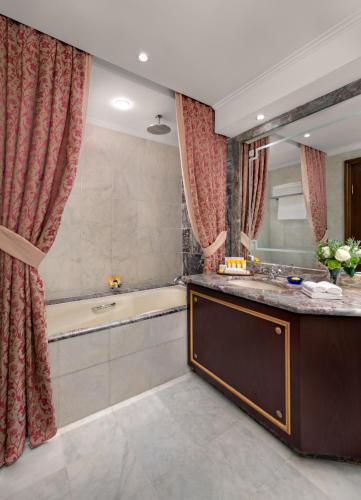 Photo 24 Çırağan Palace Kempinski Istanbul