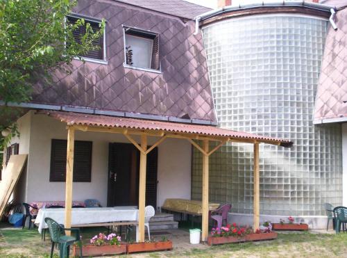 

Helikon Panzió