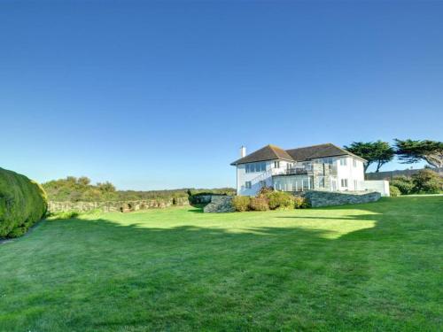 Holiday Home Trey by Interhome