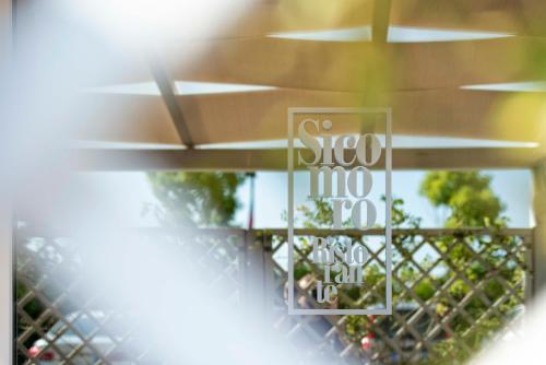 Simon Hotel - image 3
