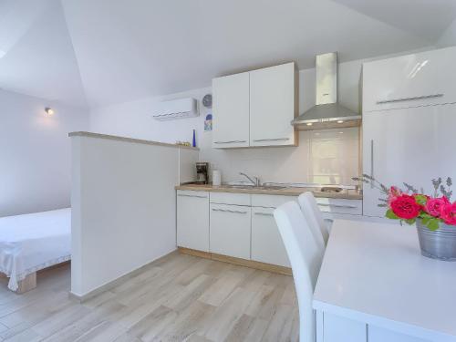 Holiday Home Lucija by Interhome in Marceljani