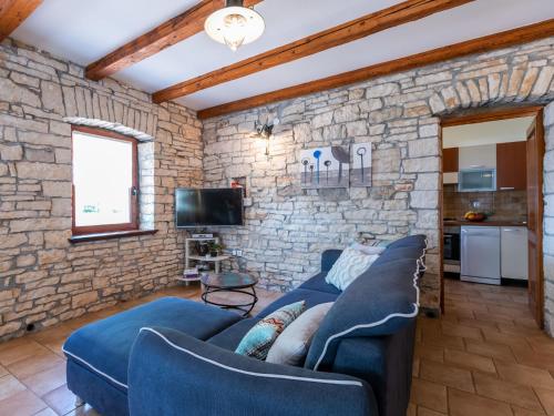 Holiday Home Poli Murvu by Interhome