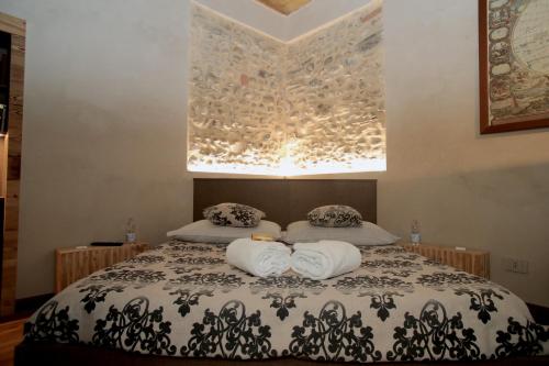Epicuro guest house Room Type - Deluxe Double Room with Shower