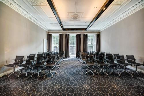 Apex Waterloo Place Hotel - image 3