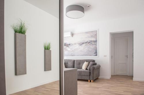 Apartment image 9