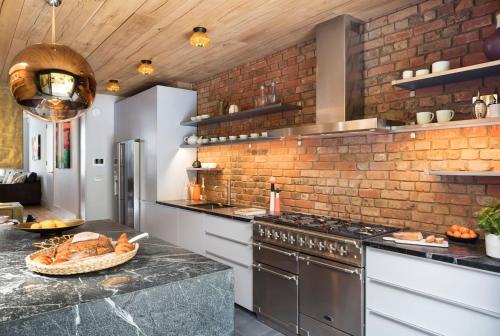 Contemporary Boutique Residence, London (photo 6)