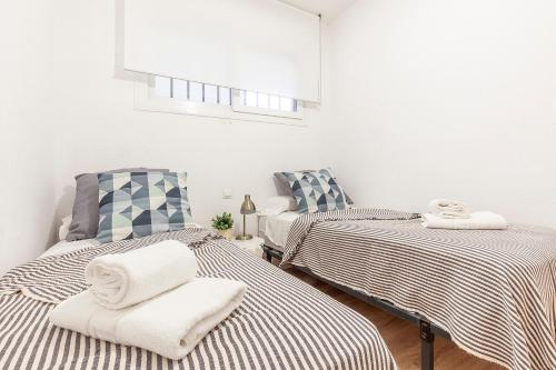 Apt en el Mar (10 metros playa) 3 hab y 2 baños - image 12