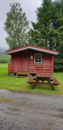 Romsdalseggen Camping - Tap to explore photos
