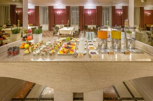 Artis Centrum Hotels - image 10