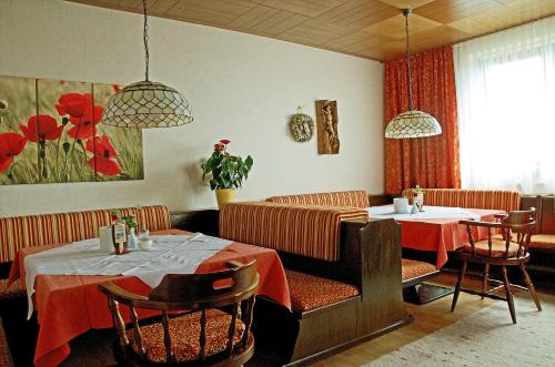 Restorāns, Pension Seirer in Sankt Radegund bei Graz