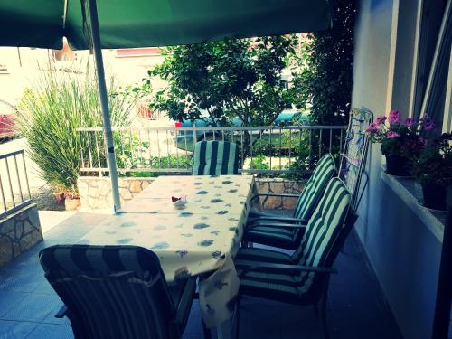  Apartment Timon, Pension in Premantura