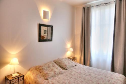 Anne de la Maison Blanche - image 11