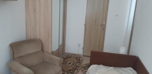 Apartment with Shower