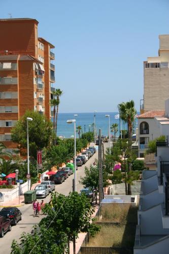 Apartamentos Dona Carmen 3000 Apartamentos Doña Carmen 3000 is a popular choice amongst travelers in Oropesa del Mar, whether exploring or just passing through. The hotel offers a high standard of service and amenities to suit th