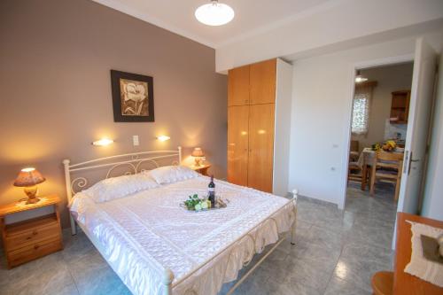  Neraida Village in Kipseli