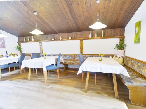 บริการและสิ่งอำนวยความสะดวก, Pension Oberhauser in สคอปเปอร์เนา