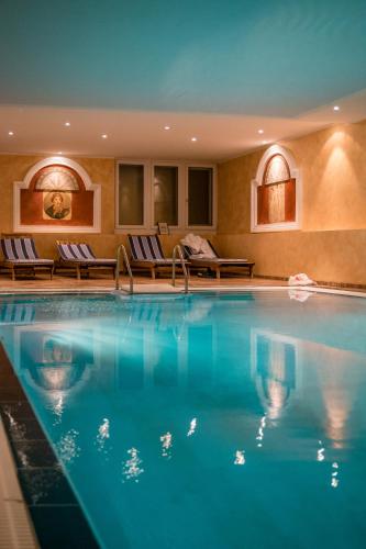 Swimmingpool, Residence Bellevue in Boppard